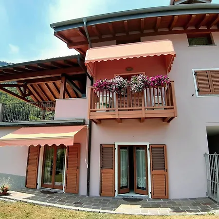 Casa Vacanze Cilla Comano Terme Exterior photo
